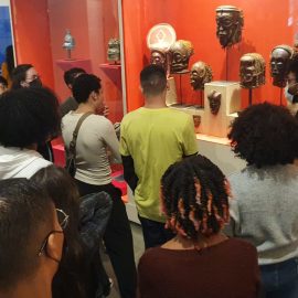 Formação no Museu Afro Brasil emociona jovens