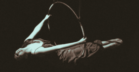 Do silêncio à cena: jovem do PJMC transforma dor em arte no espetáculo “Casamento de José e Maria”